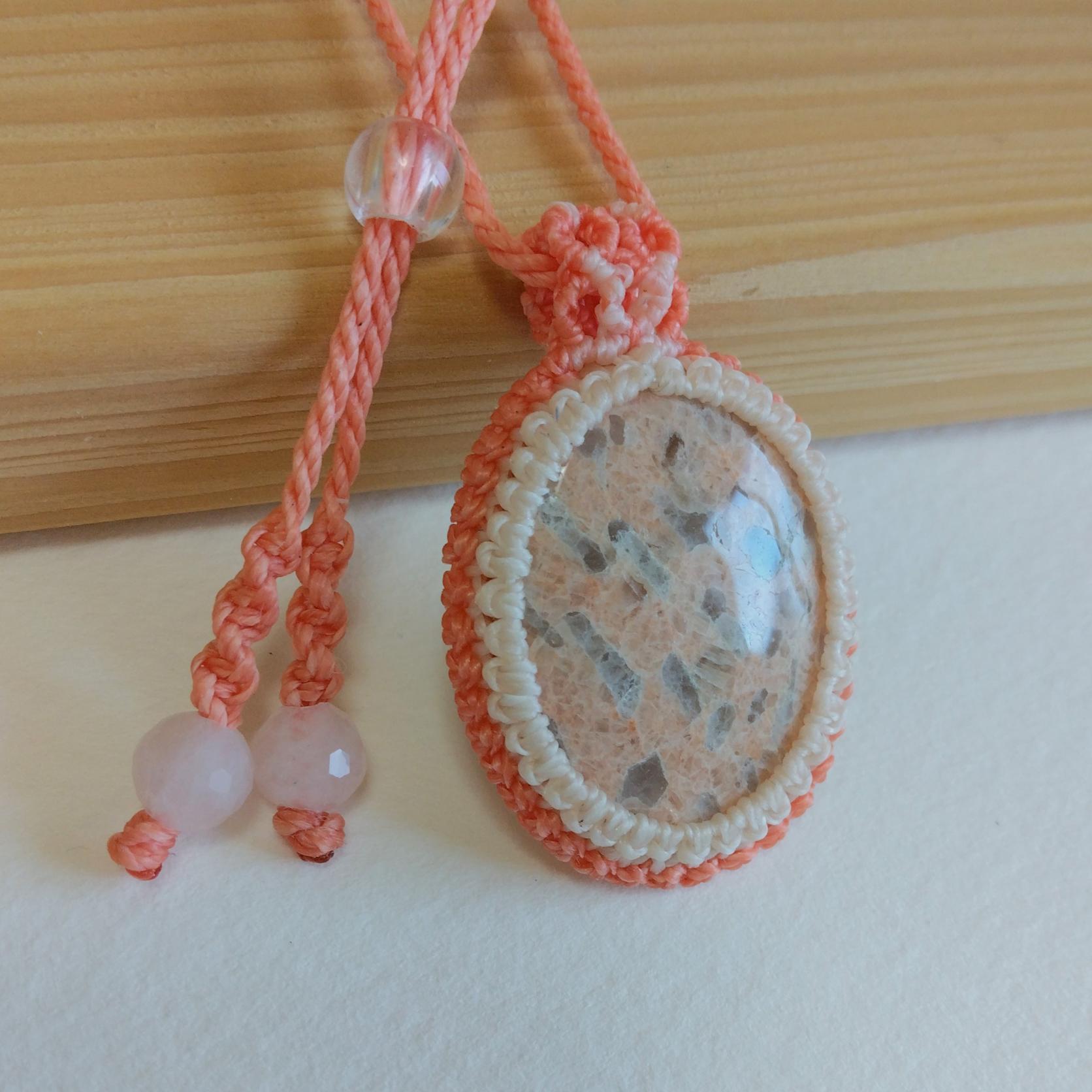 天然石ペンダント　グラフィックグラナイト　マクラメ編み　MP41 | 2枚目