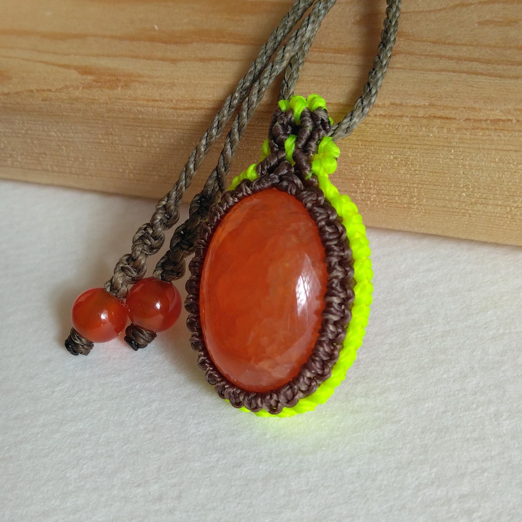 天然石ペンダント　カーネリアン　マクラメ編み　MP47 | 3枚目