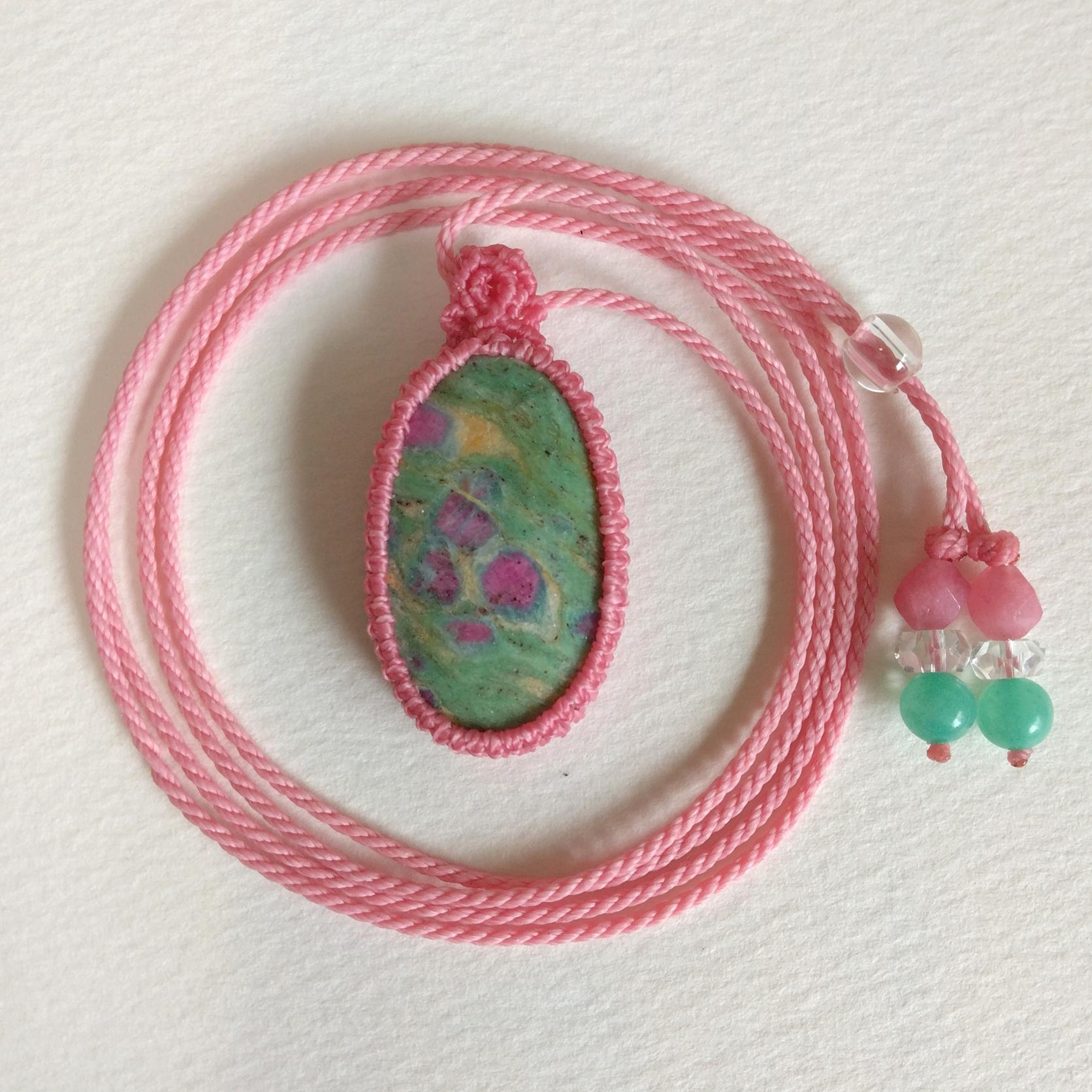 天然石ペンダント　ルビーインフックサイト　マクラメ編み　MP55 | 3枚目