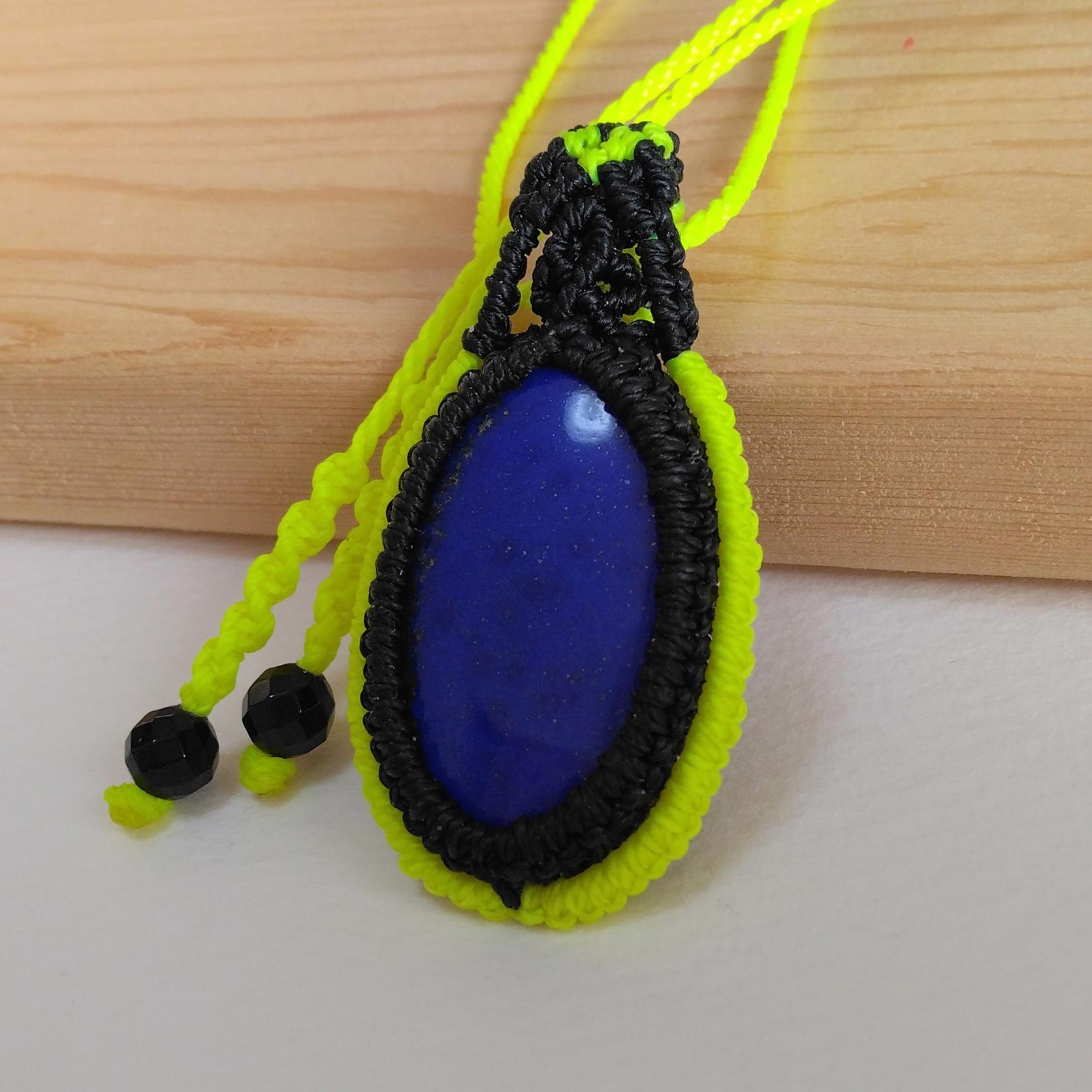 天然石ペンダント　ラピスラズリ　マクラメ編み　MP62 | 2枚目