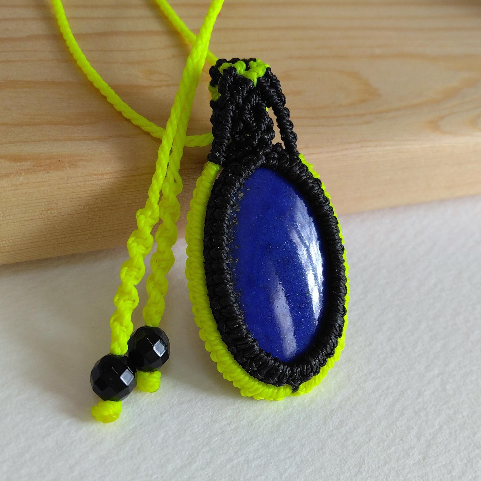 天然石ペンダント　ラピスラズリ　マクラメ編み　MP62 | 3枚目