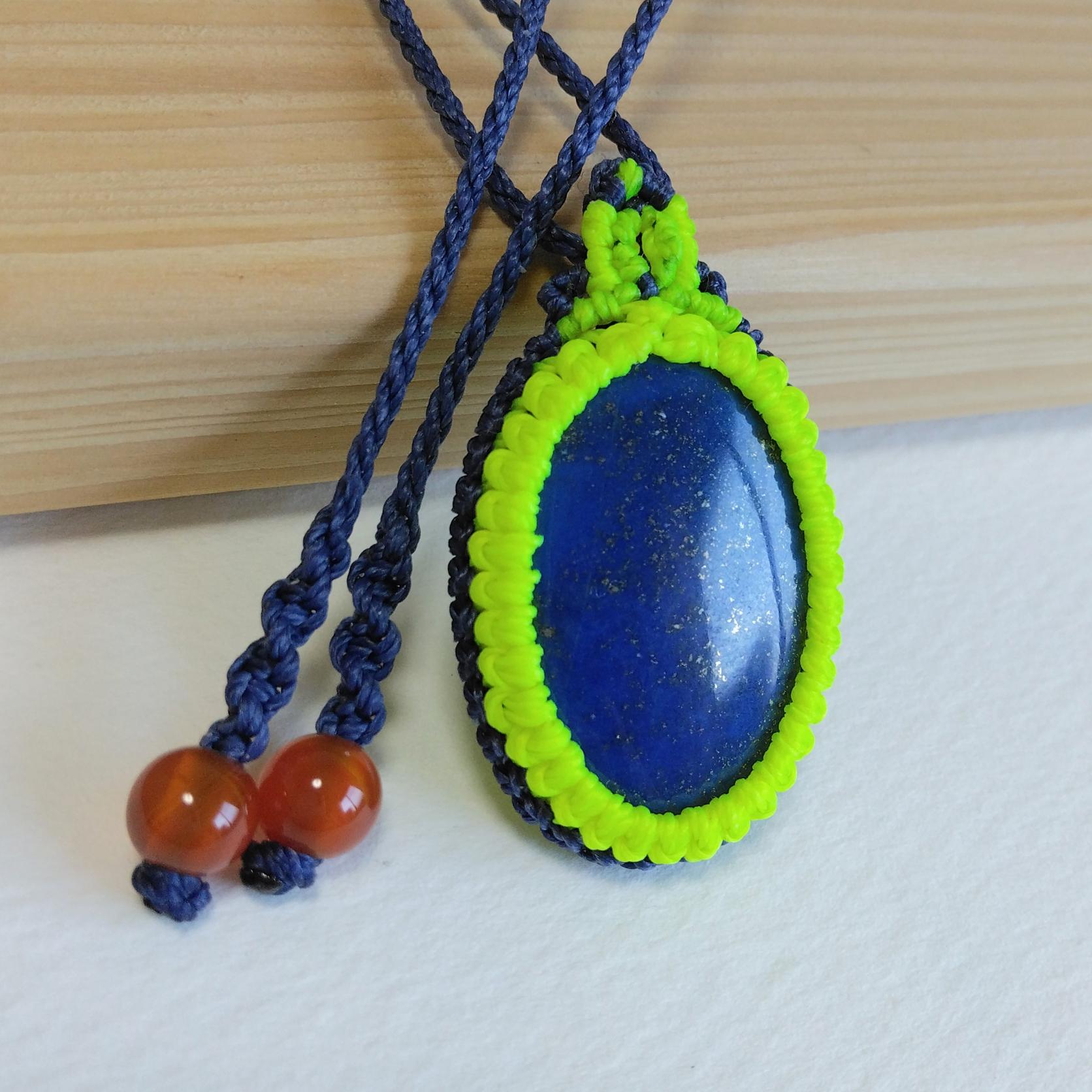 天然石ペンダント　ラピスラズリ　マクラメ編み　MP63 | 2枚目