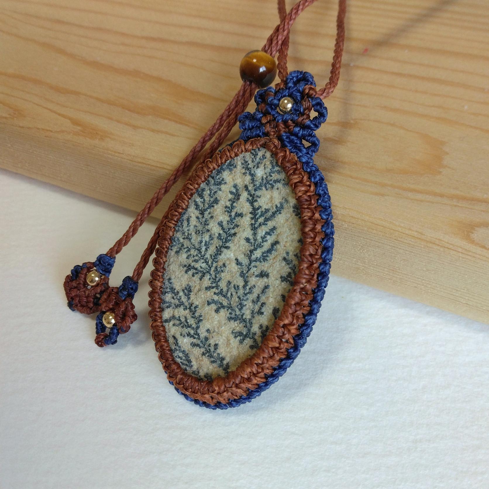 天然石ペンダント　ジャーマンデンドライト　マクラメ編み　MP76 | 3枚目