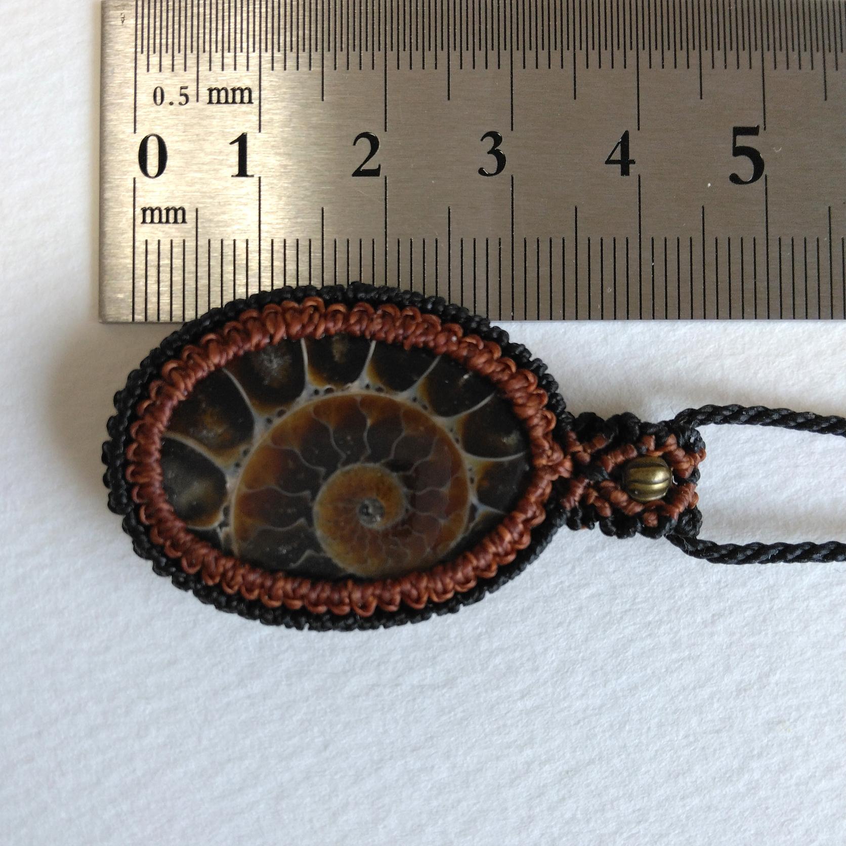 天然石ペンダント　アンモナイト　マクラメ編み　MP77 | 5枚目