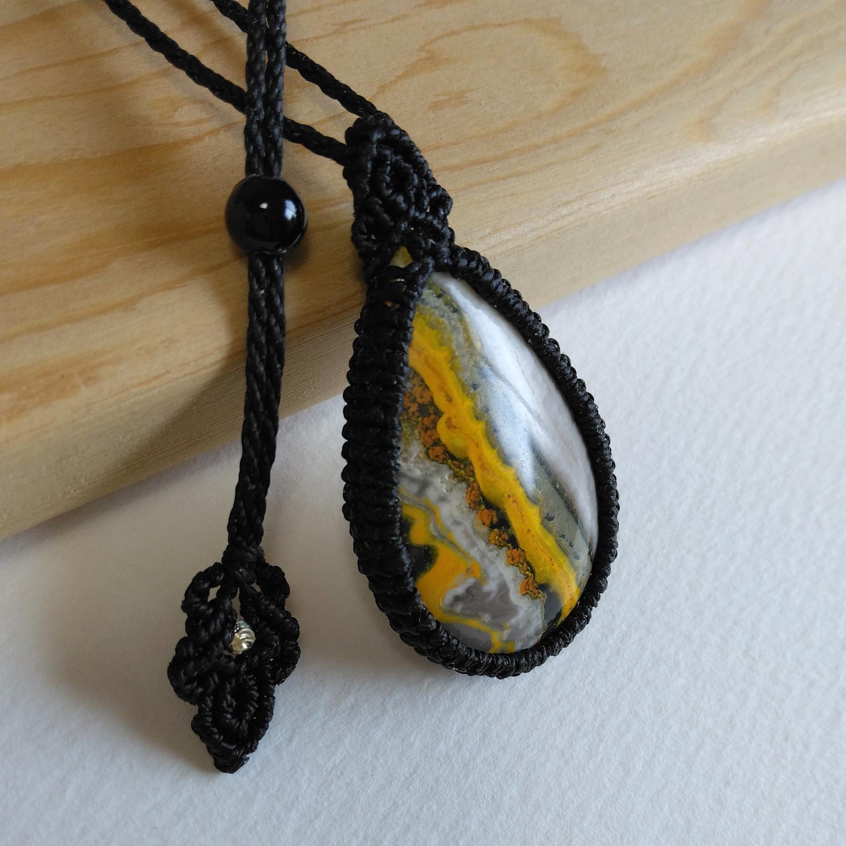 天然石ペンダント　バンブルビージャスパー　マクラメ編み　MP79 | 2枚目