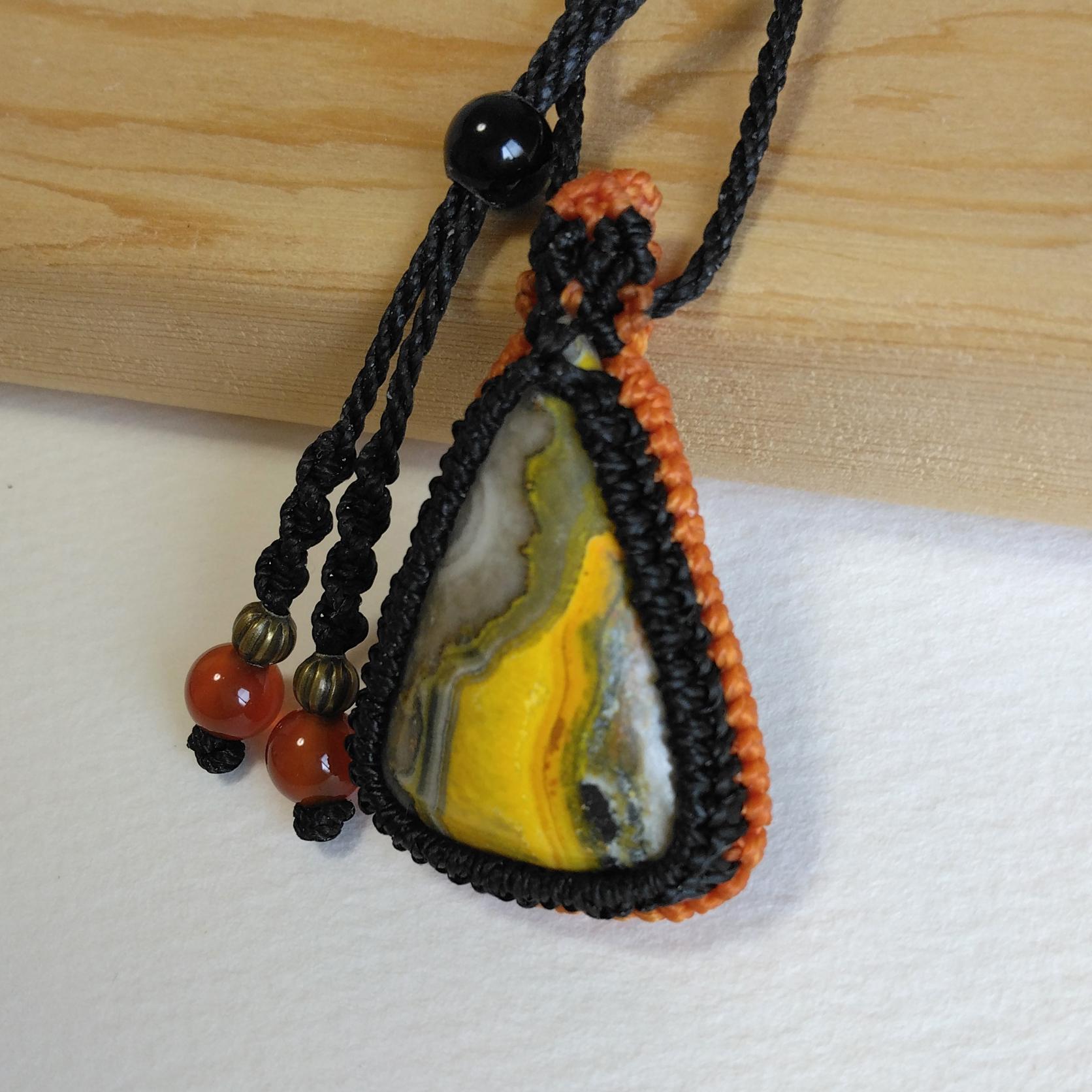天然石ペンダント　バンブルビージャスパー　マクラメ編み　MP80 | 3枚目